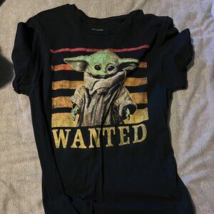 Baby Yoda "Wanted" Tee Size M